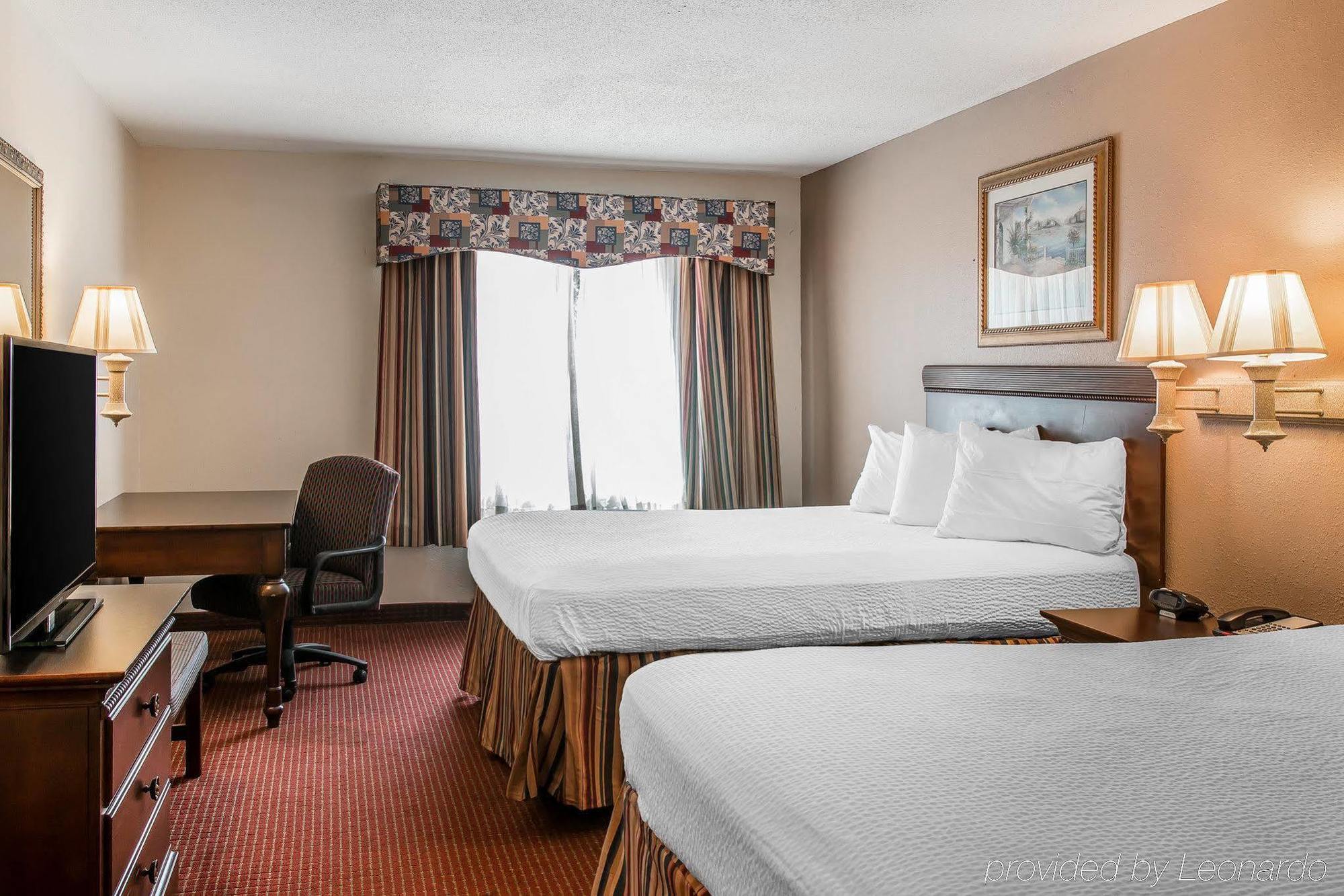 Motel 6 Elkhart, In Екстер'єр фото
